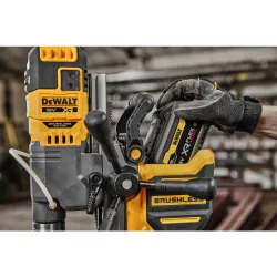 Аккумулятор DeWALT DCB547G-XJ flexmag.md