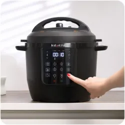 Мультиварка-скороварка Instant Pot Classic 6QT черная flexmag.md