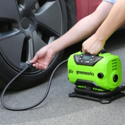 Compresor auto pe acumulator Greenworks G24IN flexmag.md