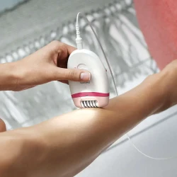 Epilator Philips BRE255-00, Alb-Roz flexmag.md