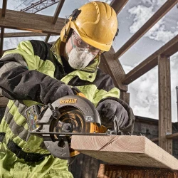 Fierastrau circular cu acumulator DeWALT DCS575N flexmag.md