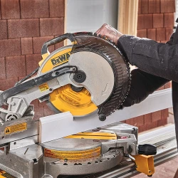 Fierastrau circular DeWALT DWS713 flexmag.md
