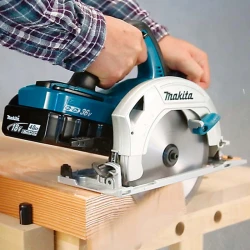 Fierastrau circular pe acumulator Makita DHS710Z (fara acumulator) flexmag.md