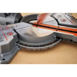 Пила циркулярная стационарная Black+Decker BES701 flexmag.md