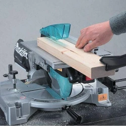 Fierastrau circular stationar Makita LH1040 flexmag.md