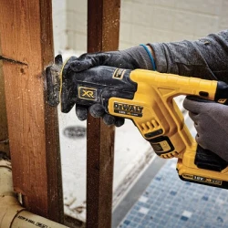 Пила сабельная на аккумуляторе DeWALT DCS367N flexmag.md