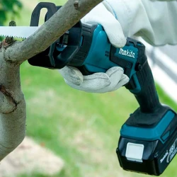 Аккумуляторная мечевая пила Makita DJR183Z (без аккумулятора) flexmag.md
