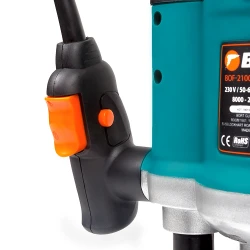Freza electrica pentru lemn Bort BOF-2100N flexmag.md