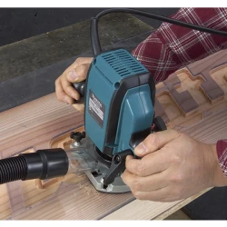 Freza electrica pentru lemn Makita RP0900 flexmag.md