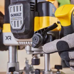Freza pentru lemn pe acumulator DeWalt DCW620NT-XJ (fara acumulator) flexmag.md