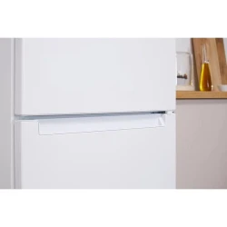 Холодильник Indesit DS 3201W flexmag.md