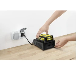 Incarcator rapid Karcher 18 V flexmag.md