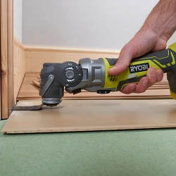 Instrument multifunctional Ryobi R18MT-0 flexmag.md