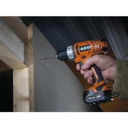 Masina de gaurit si insurubat cu acumulator AEG BS12G2 NC-142C flexmag.md
