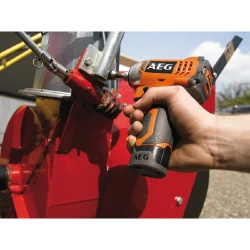 Masina de gaurit si insurubat cu acumulator si impact AEG BSS 12C Li-202C flexmag.md