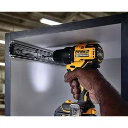 Masina de gaurit si insurubat pe acumulator DeWALT DCD708D2T-QW (2 acumulatori) flexmag.md