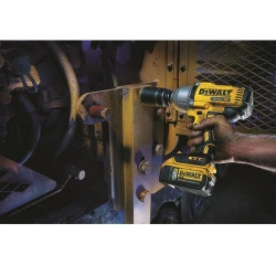 Шуруповерт аккумуляторный ударный DeWALT DCF899HP2 XR BL flexmag.md