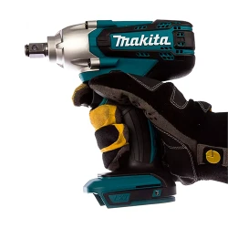 Masina de insurubat pe acumulator cu impact Makita DTW190Z flexmag.md