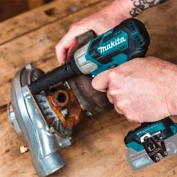Masina de insurubat pe acumulator cu impact Makita TW161DZ flexmag.md