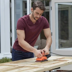 Masina de slefuit vibranta Black+Decker BEW220 flexmag.md