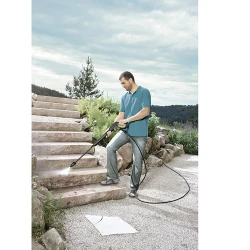 Повышающий давление стиральный аппарат Karcher K5 Basic flexmag.md