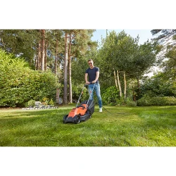 Masina de tuns gazon Black+Decker BEMW451 flexmag.md