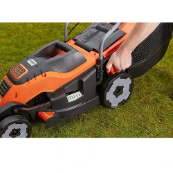 Masina de tuns gazon Black+Decker EMAX34I-QS flexmag.md