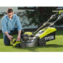 Masina de tuns gazon pe benzina Ryobi RLM46175SO flexmag.md