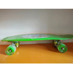 Penyboard Macaca SK01 (Verde) flexmag.md