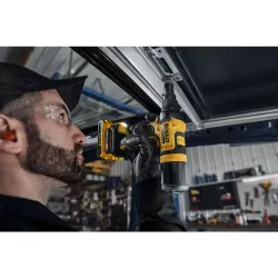 Pistol de nituit pe acumulator DeWALT DCF403D2GT-QW (2 acumulatori) flexmag.md