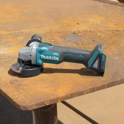 Углошлифовальная машина Makita DGA506Z flexmag.md