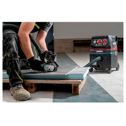 Polizor unghiular pe acumulator Metabo W 18 L 9-125 (602247510) flexmag.md