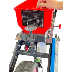 Semanatoare cu precizie 2 randuri pentru motocultor Demetra DR2 flexmag.md