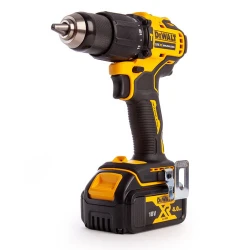 Set masina de gaurit si insurubat cu acumulator si impact DeWALT DCK2062M2T flexmag.md