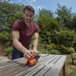 Slefuitor orbital multifunctional Black+Decker BEW200 flexmag.md