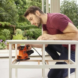 Slefuitor orbital multifunctional Black+Decker BEW200 flexmag.md