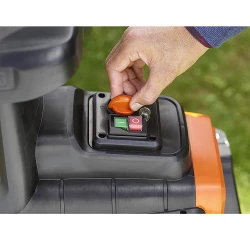 Tocator de frunze si crengi Black+Decker BEGAS5800 flexmag.md